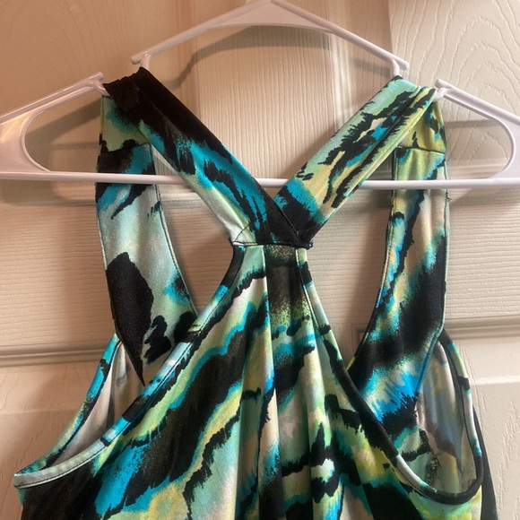 New Directions Petite Black Blue Yellow Green Wild Print Dressy Tank Top Size M - Picture 3 of 5